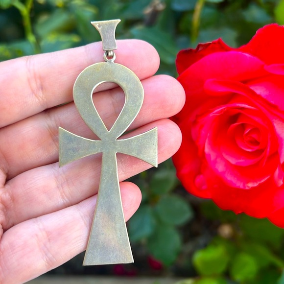 Vintage Silver Ankh Symbol Pendant